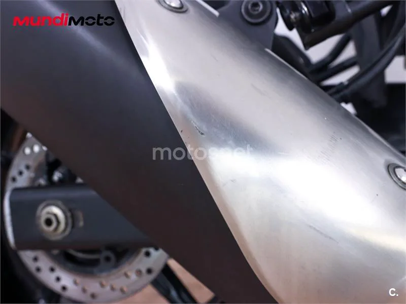 Suzuki SV 650 – Vista 14