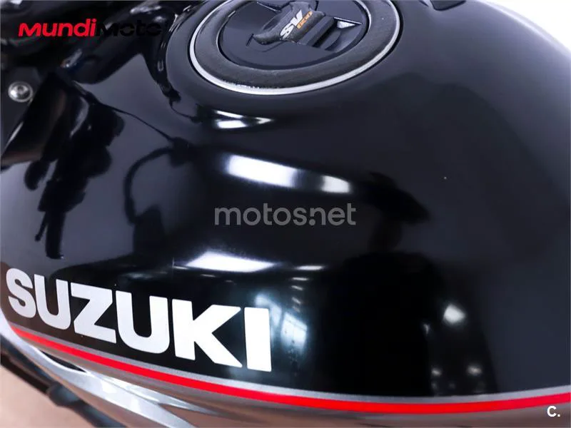 Suzuki SV 650 – Vista 19