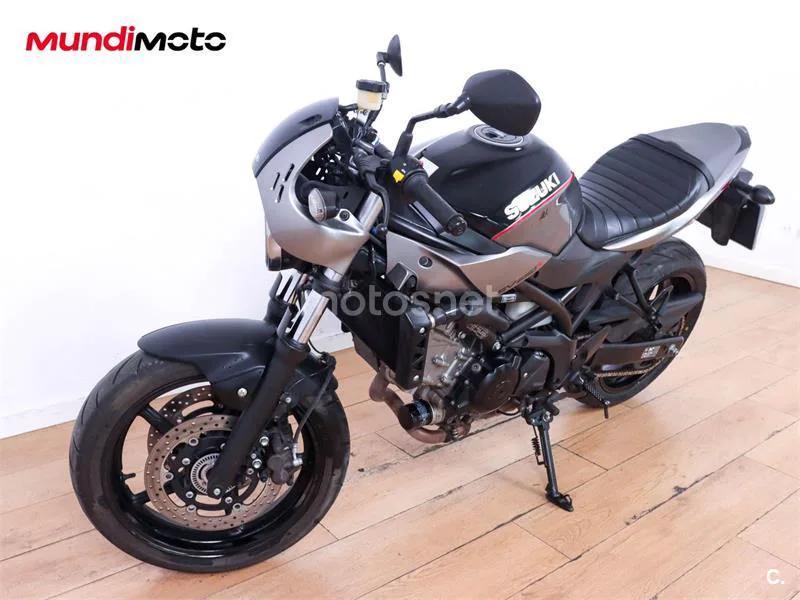 Suzuki SV 650 – Vista 7