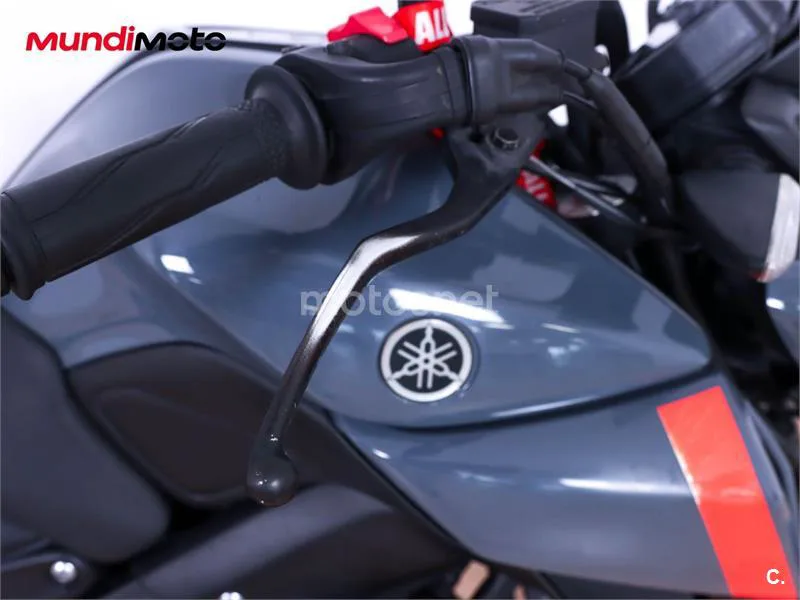 Yamaha MT-125 – Vista 13