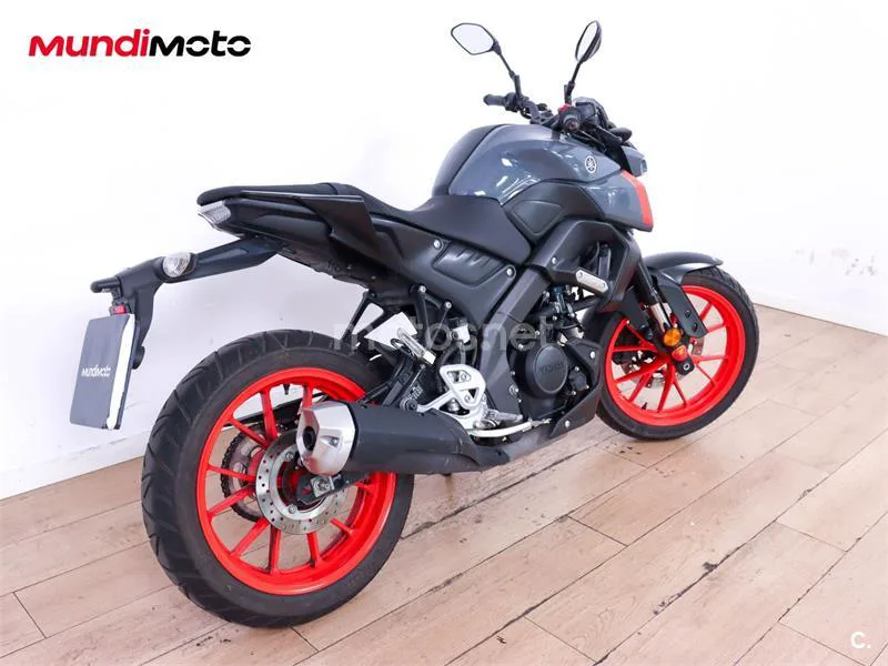Yamaha MT-125 – Vista 3