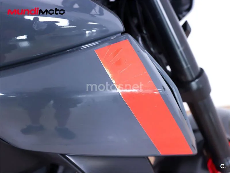 Yamaha MT-125 – Vista 30
