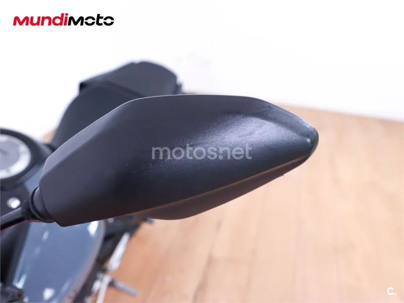 Yamaha MT-125 – Vista 44