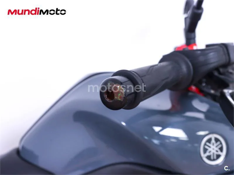 Yamaha MT-125 – Vista 55