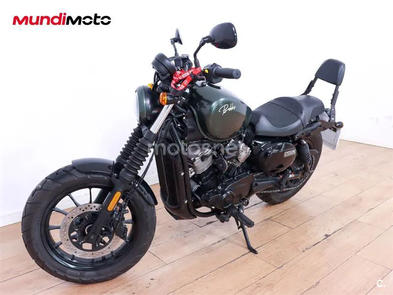 Hyosung Aquila Bobber GV 300 S – Vista 8
