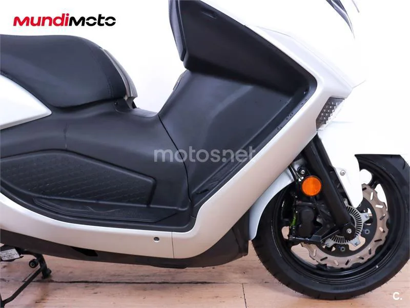SYM Maxsym 400 – Vista 14