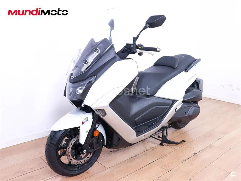 SYM Maxsym 400 – Vista 7