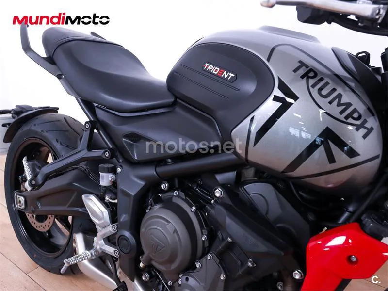 Triumph Trident 660 – Vista 17