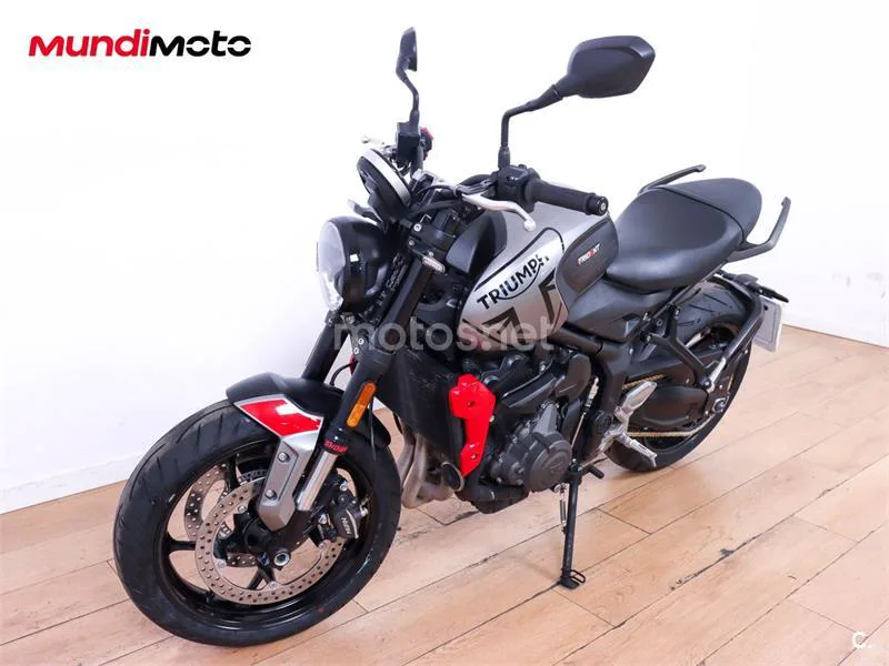 Triumph Trident 660 – Vista 7