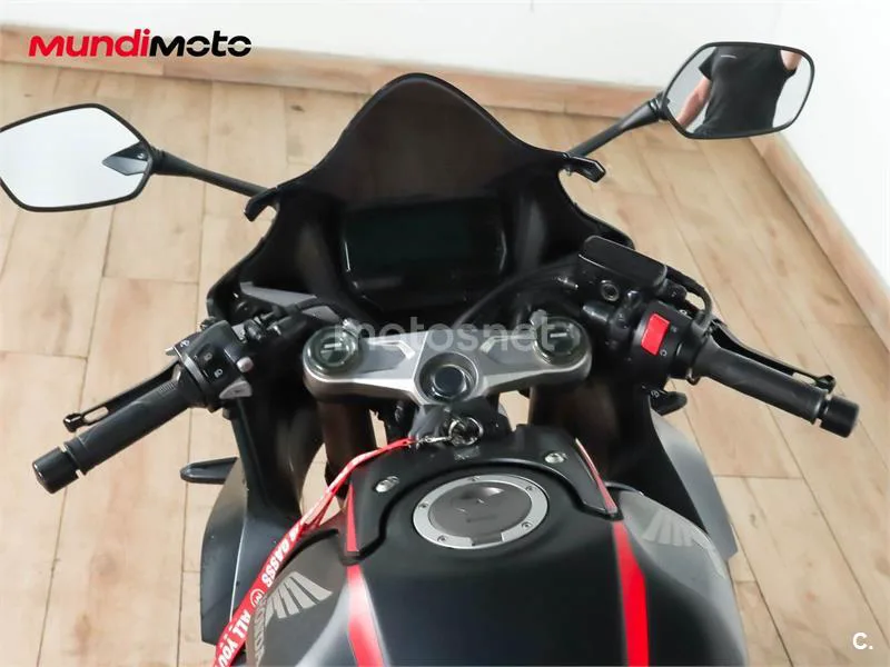 Honda CBR 500 R – Vista 11