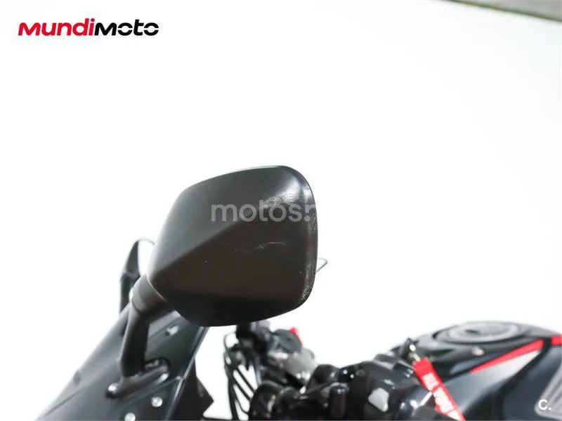 Honda CBR 500 R – Vista 15