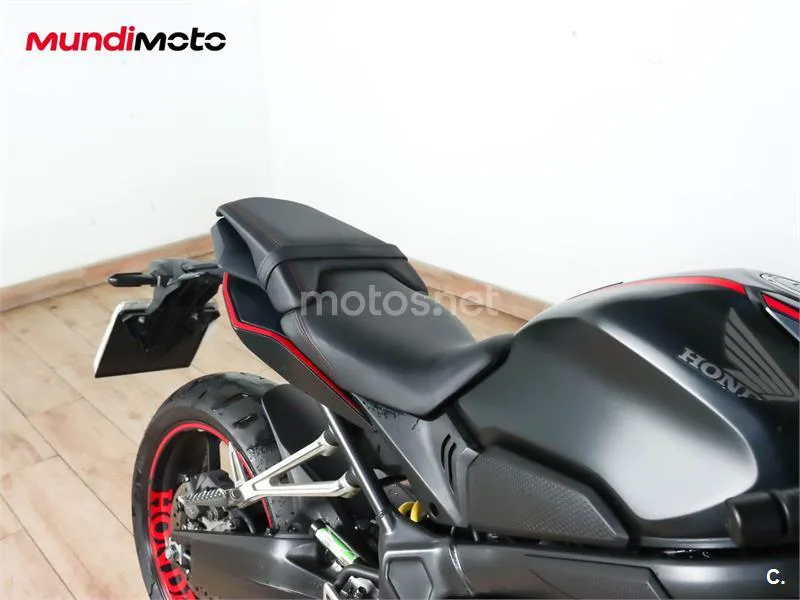 Honda CBR 500 R – Vista 17