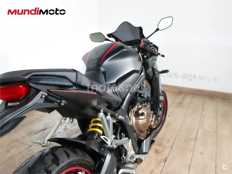 Honda CBR 500 R – Vista 4