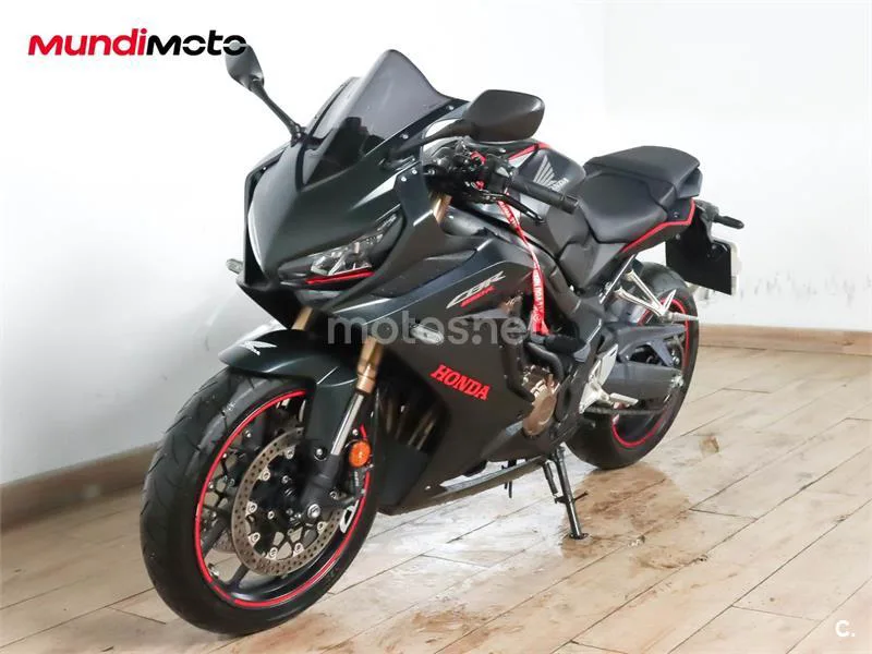 Honda CBR 500 R – Vista 7