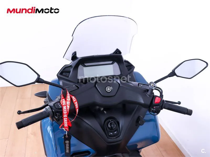 Yamaha Tricity – Vista 11
