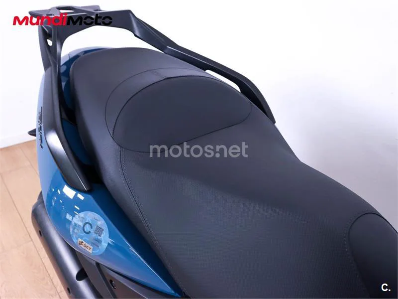 Yamaha Tricity – Vista 15