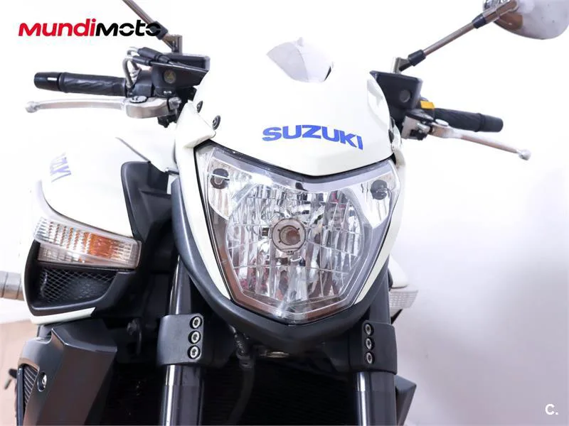 Suzuki B-KING 1340 – Vista 5