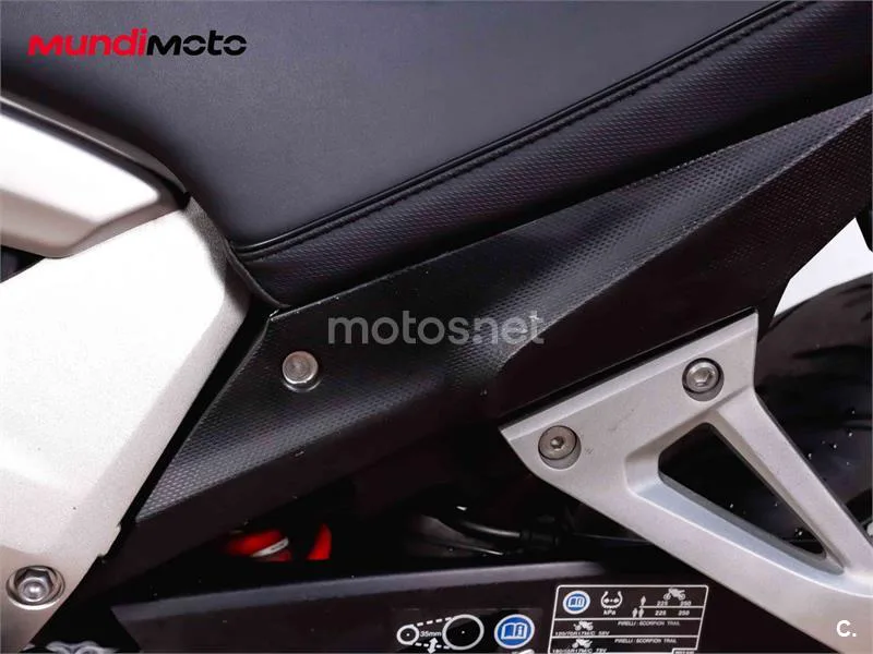 Honda VFR 800 X Crossrunner – Vista 15