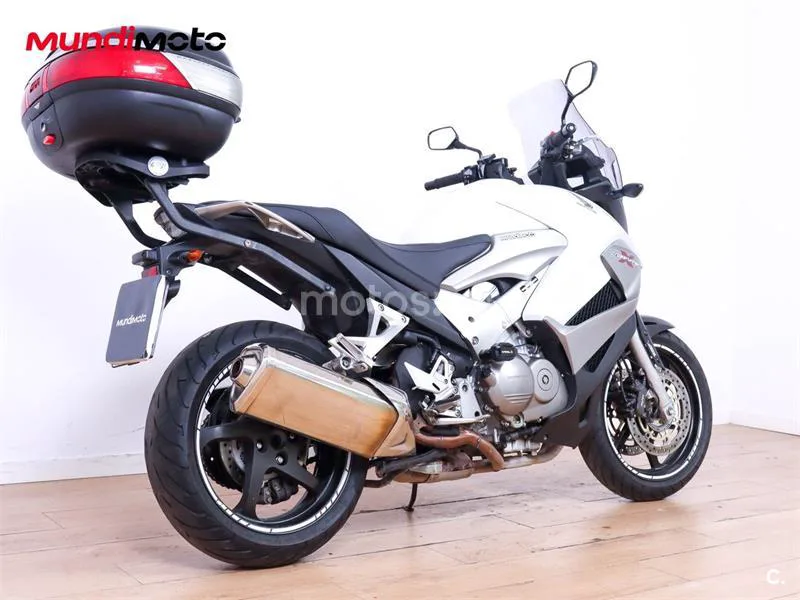 Honda VFR 800 X Crossrunner – Vista 3