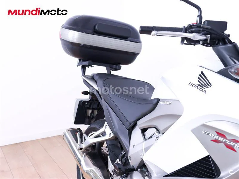 Honda VFR 800 X Crossrunner – Vista 23