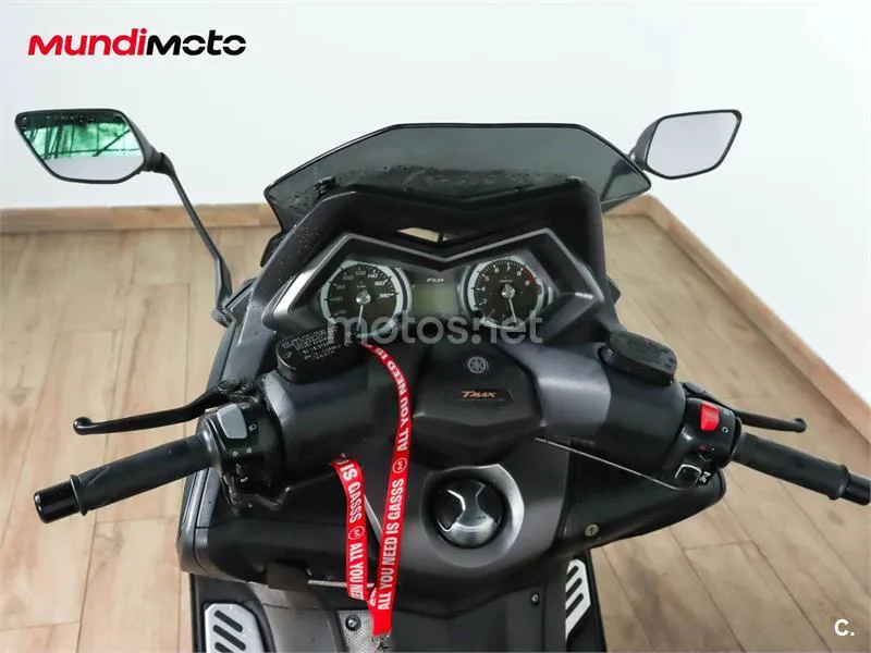 Yamaha TMAX 530 – Vista 11