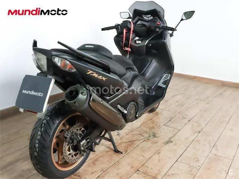 Yamaha TMAX 530 – Vista 3