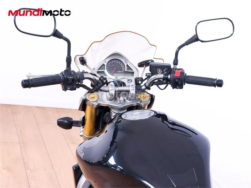 Honda CB 600 F Hornet – Vista 11