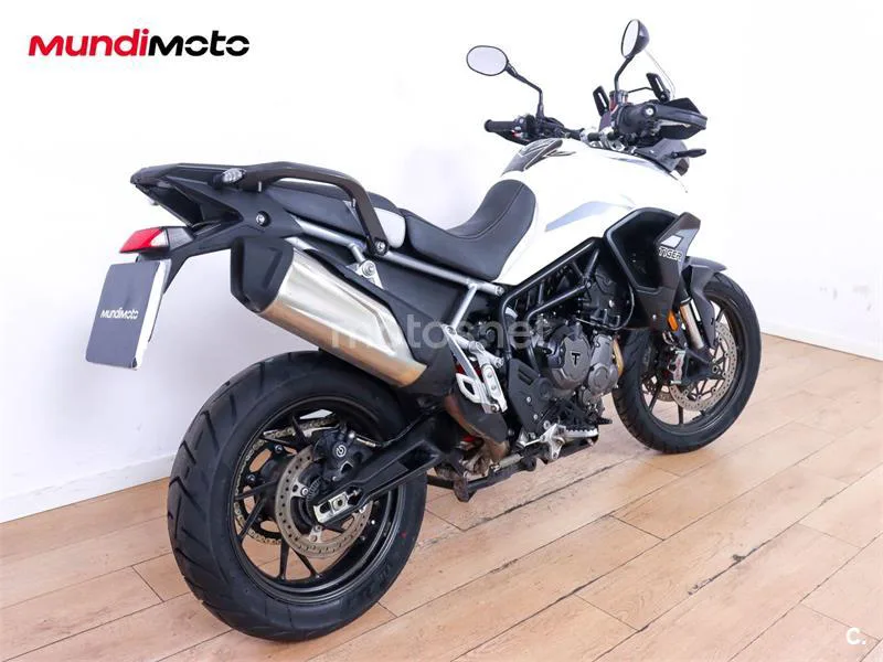Triumph Tiger 900 – Vista 3