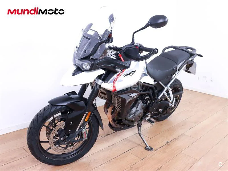 Triumph Tiger 900 – Vista 7