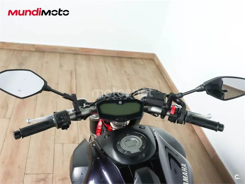 Yamaha MT-07 – Vista 11