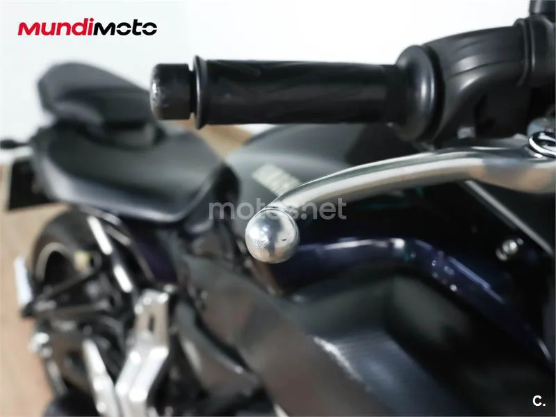 Yamaha MT-07 – Vista 14