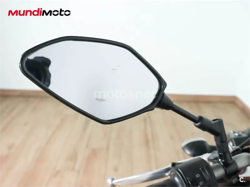 Yamaha MT-07 – Vista 23