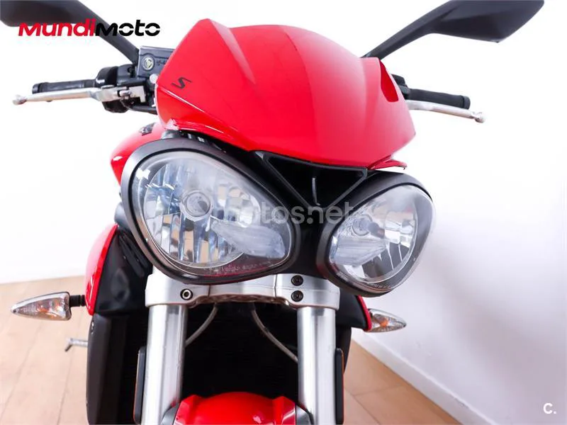 Triumph Street Triple – Vista 5