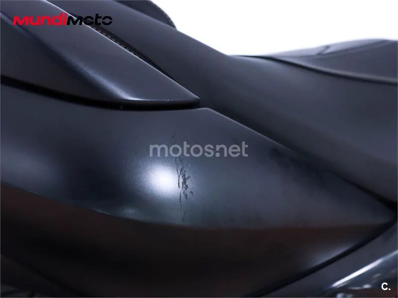 Yamaha XMAX 300 – Vista 19