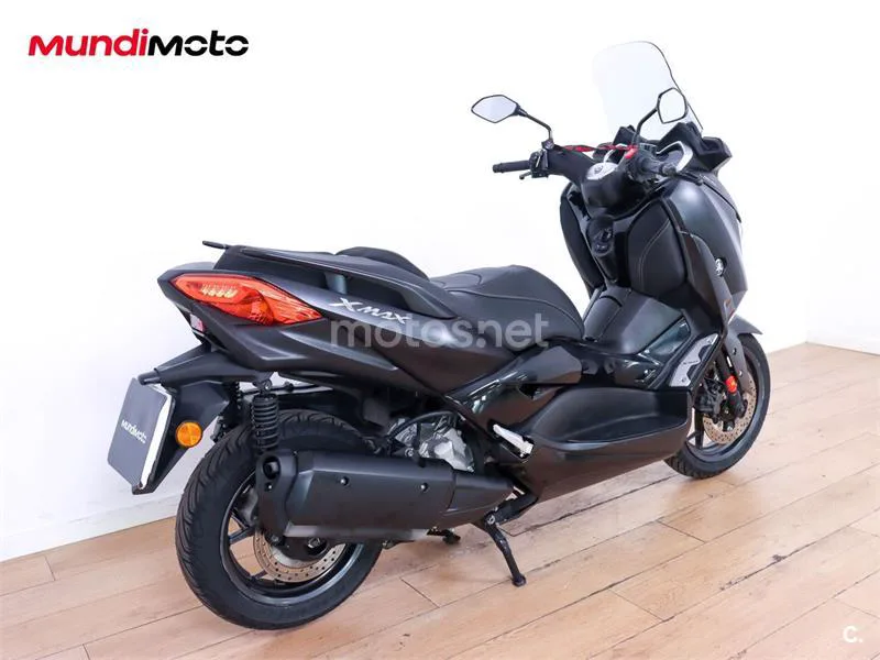 Yamaha XMAX 300 – Vista 3