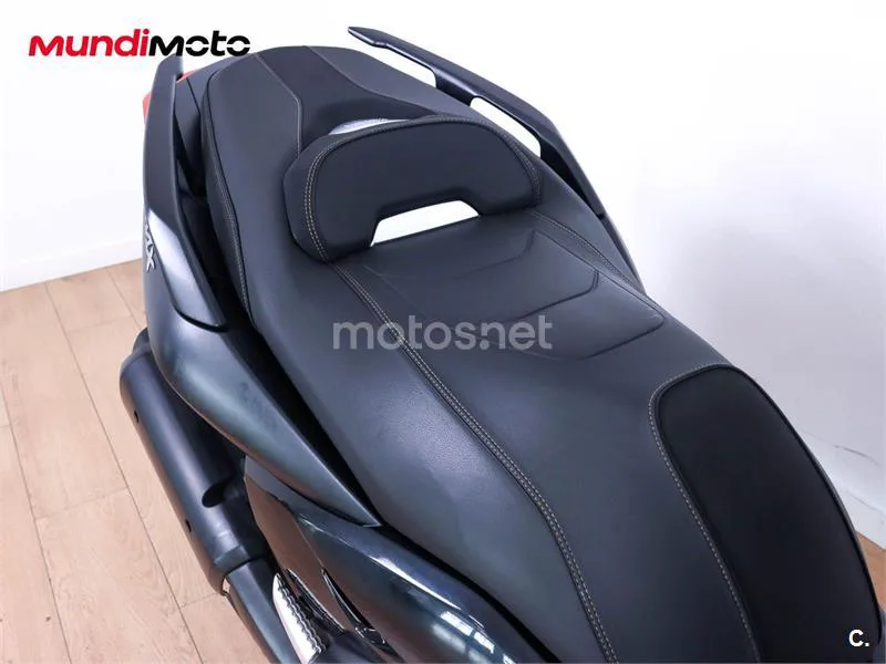 Yamaha XMAX 300 – Vista 23