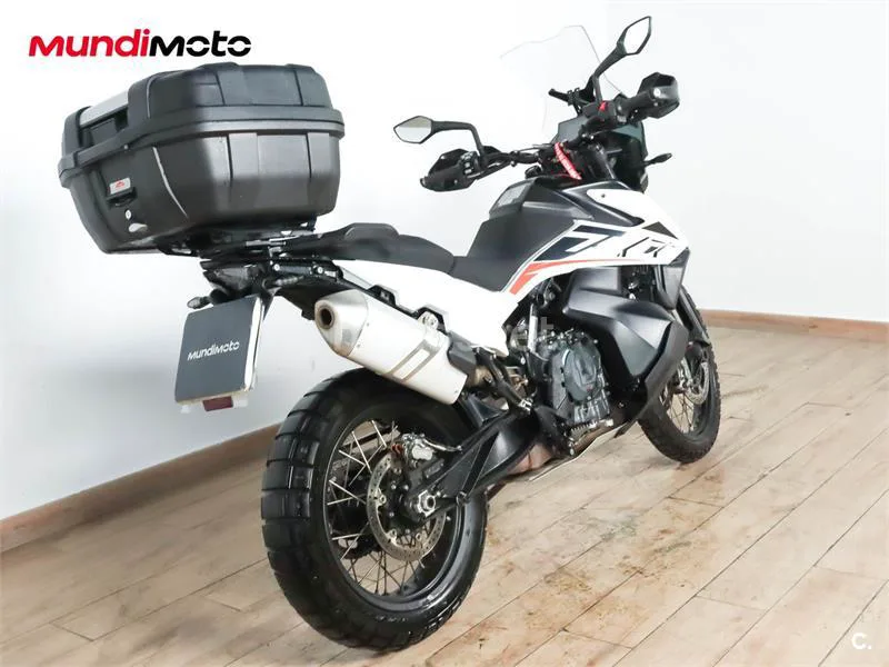 KTM 790 – Vista 3