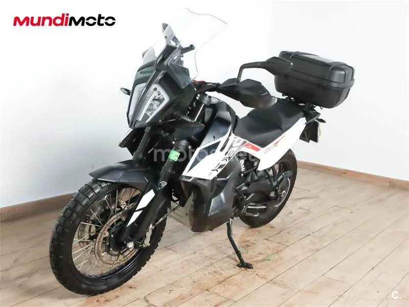 KTM 790 – Vista 7