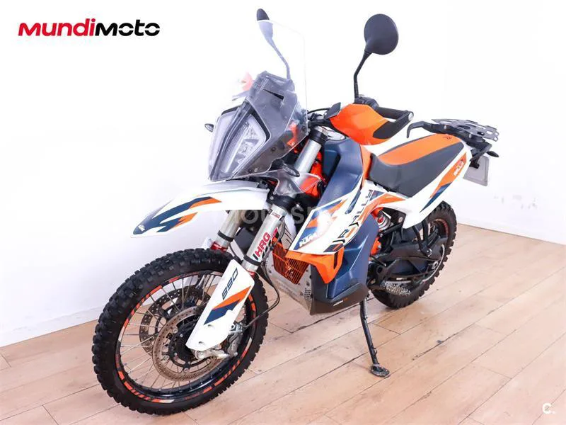 KTM 890 – Vista 7