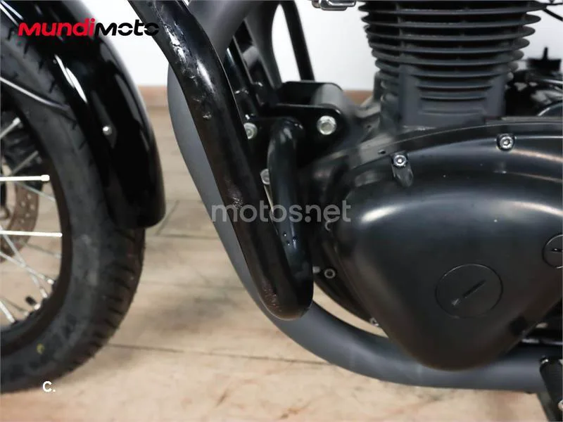 Kawasaki W800 – Vista 21
