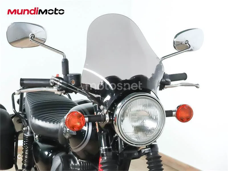 Kawasaki W800 – Vista 5