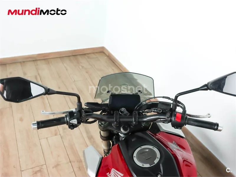 Honda CB 125 R – Vista 11