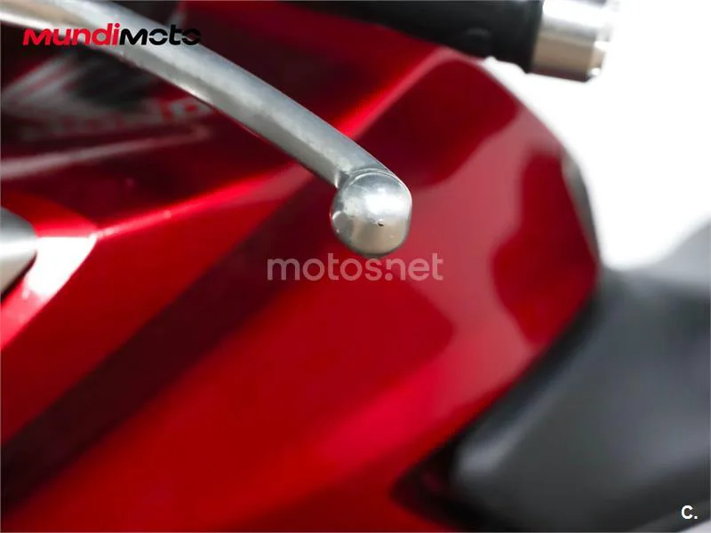 Honda CB 125 R – Vista 14