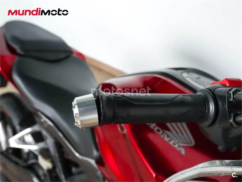 Honda CB 125 R – Vista 17