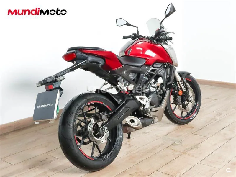 Honda CB 125 R – Vista 3