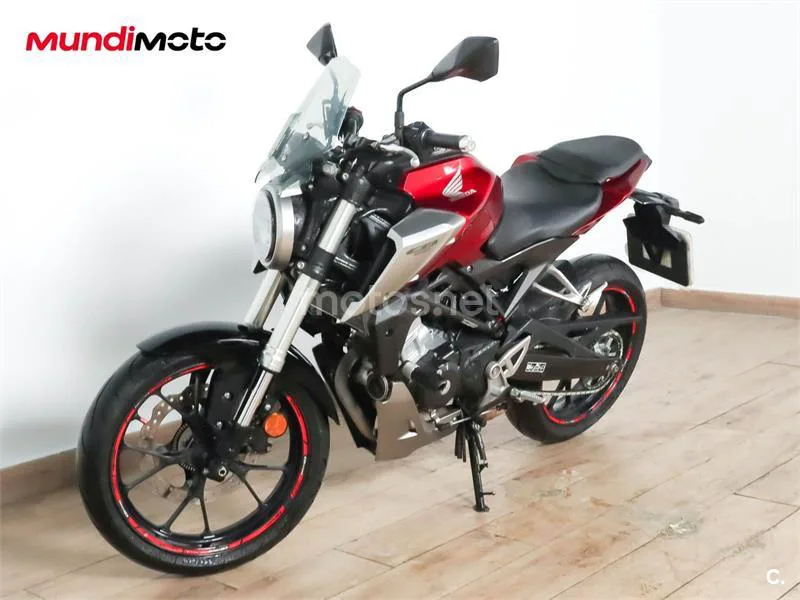 Honda CB 125 R – Vista 7