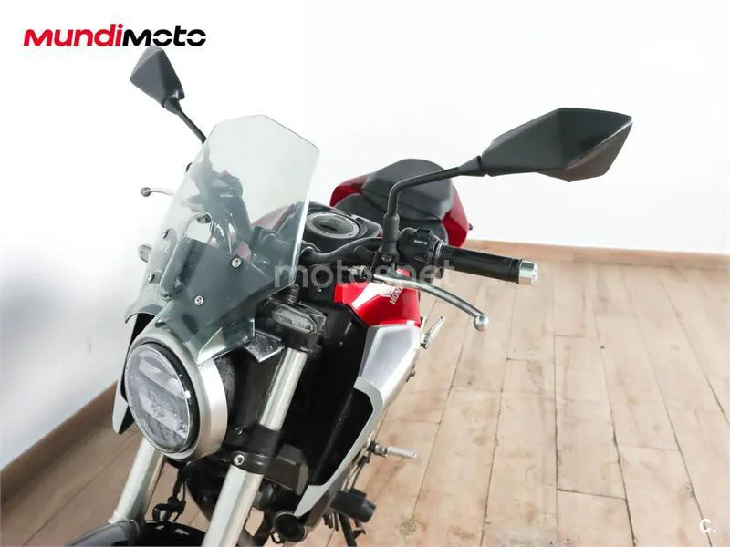 Honda CB 125 R – Vista 10