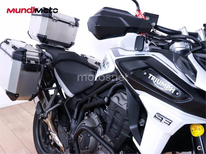 Triumph Tiger 1200 – Vista 19