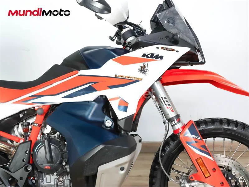 KTM 890 – Vista 31