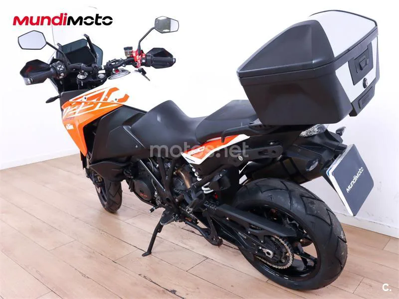 KTM 1290 Super Adventure – Vista 8